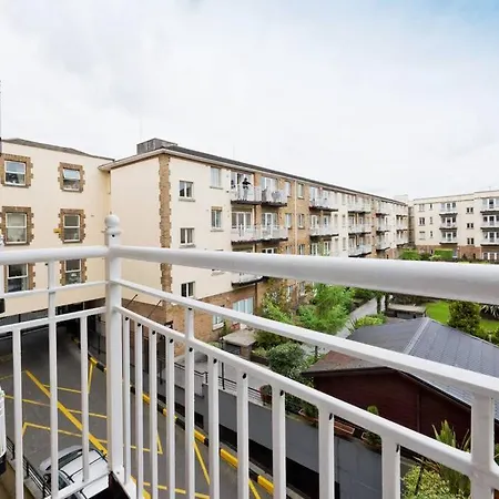 Bachlors Walk Apartments, Temple Bar *